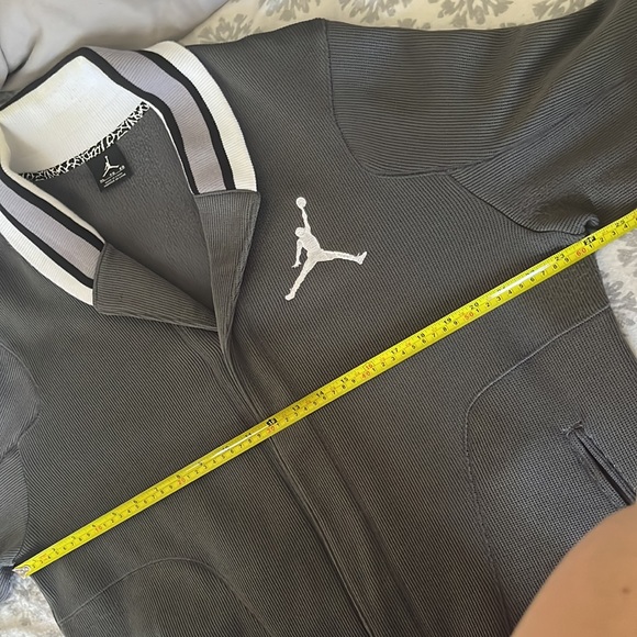 Jordan Full Button Up Men’s XL Gray Jacket - Picture 6 of 6